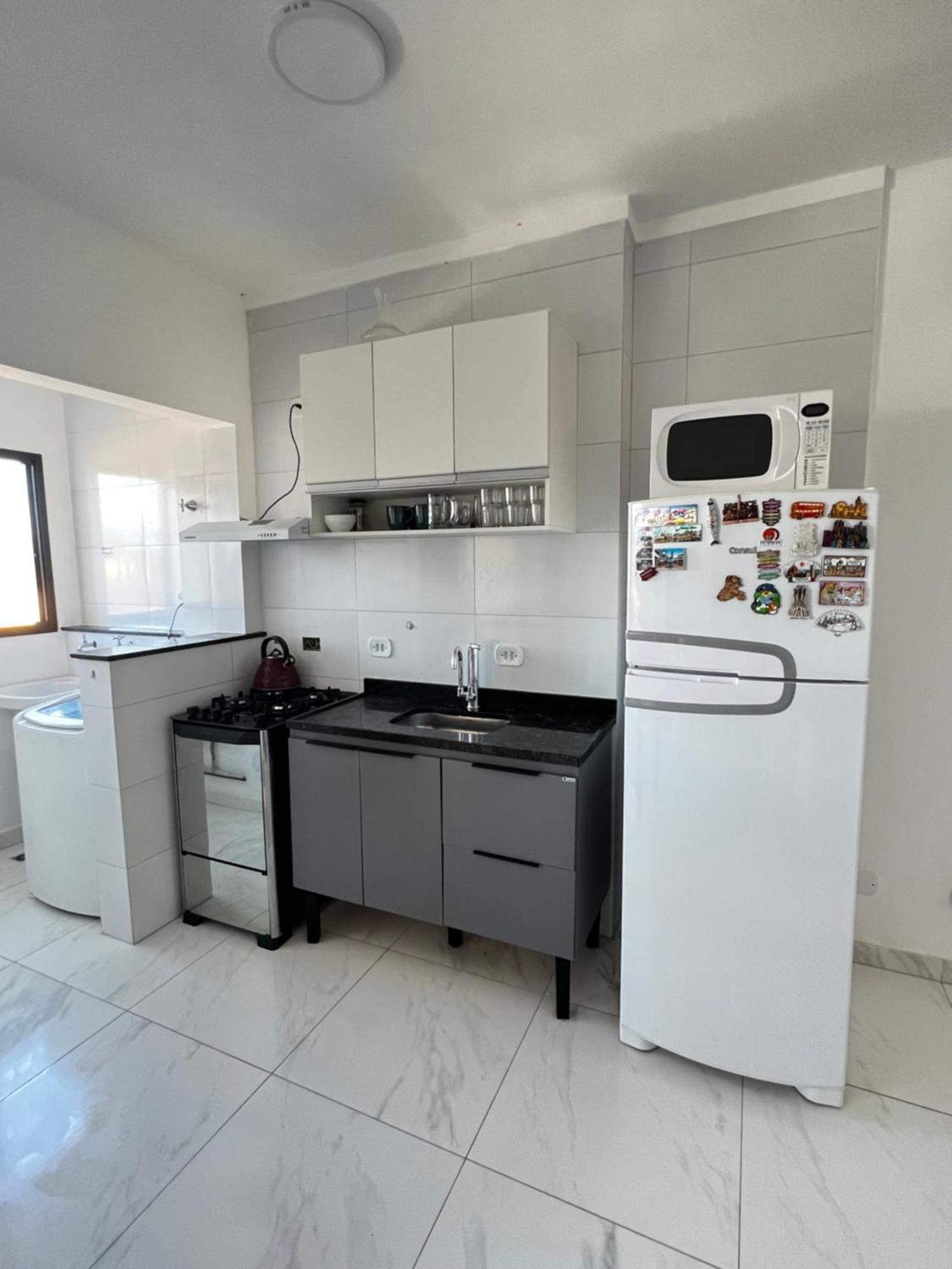 Apartamento Elegante, Ar-Condicionado, Wi-Fi, Piscina No Terraco Do Predio E Varanda Exclusiva 우바투바 외부 사진