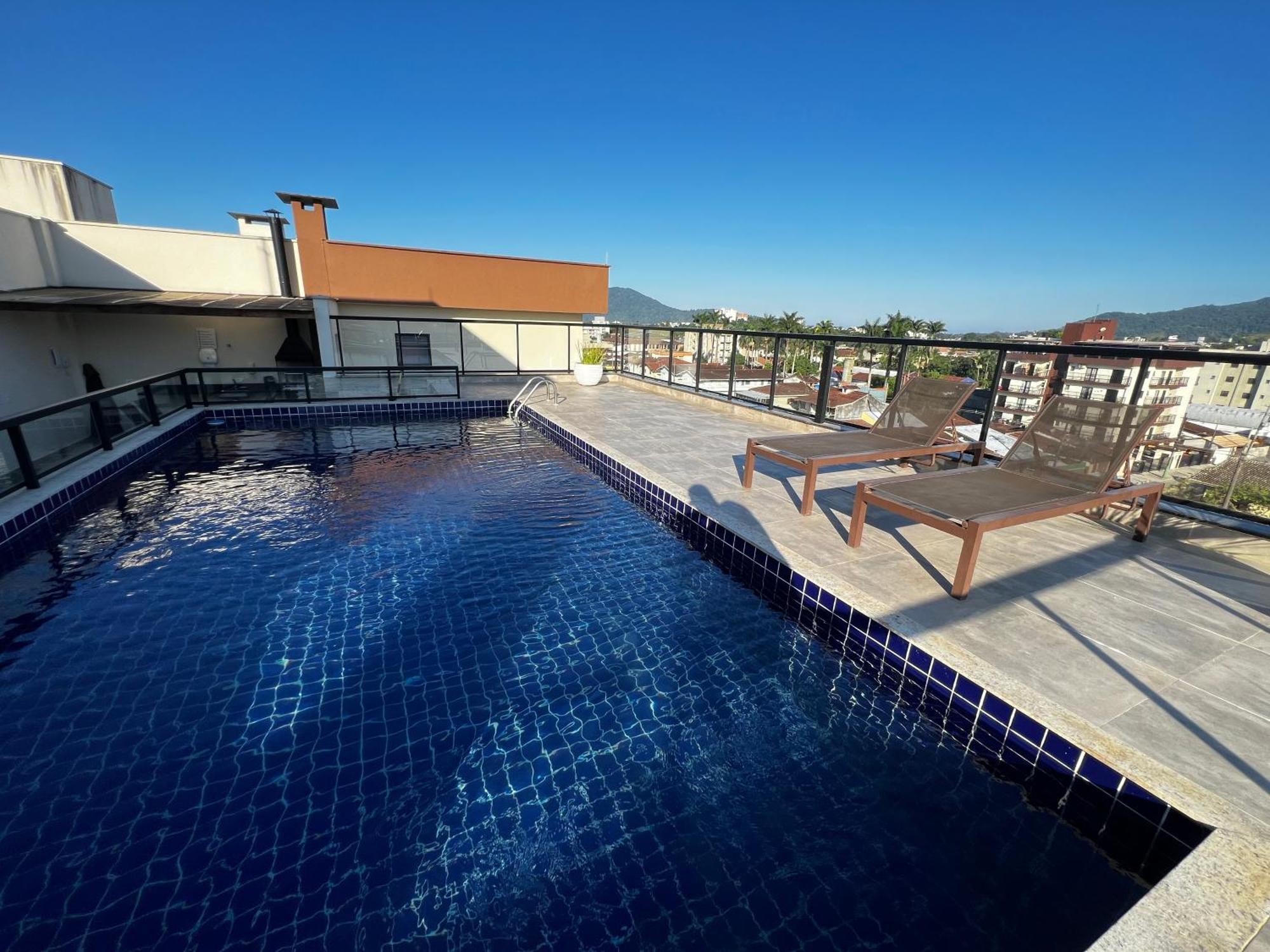 Apartamento Elegante, Ar-Condicionado, Wi-Fi, Piscina No Terraco Do Predio E Varanda Exclusiva 우바투바 외부 사진